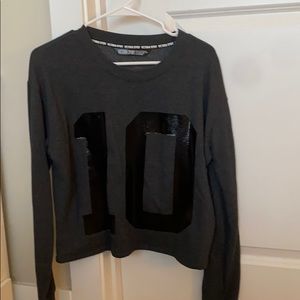 VIctoria Sport Cropped Sweatshirt